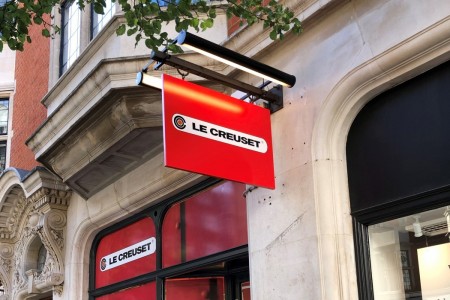 Le Creuset, Marylebone - exterior signage