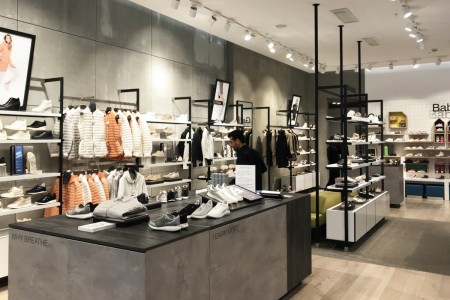 Geox, Westfield - interior display