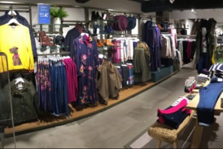 Bespoke shopfitting