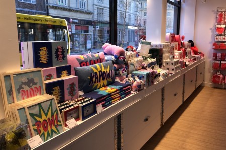 Flying Tiger, Oxford - interior display cabinets