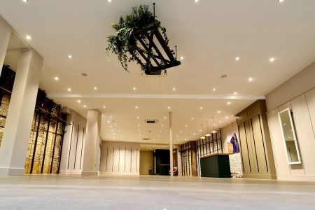 Joules, Cirencester - ceiling with unique wooden gate feature