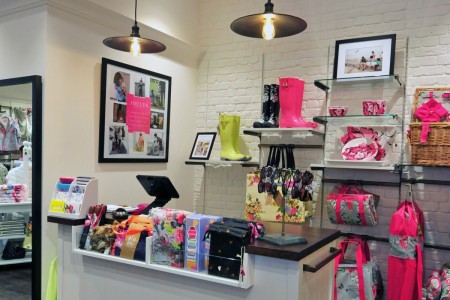 Joules, Cheltenham - till area with lighting