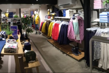 Bespoke shopfitting